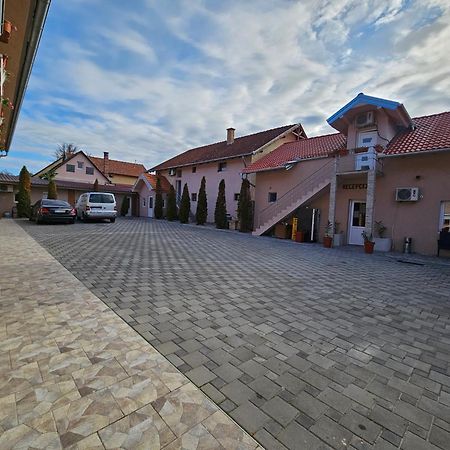 Rooms Stefan Subotica Exterior photo